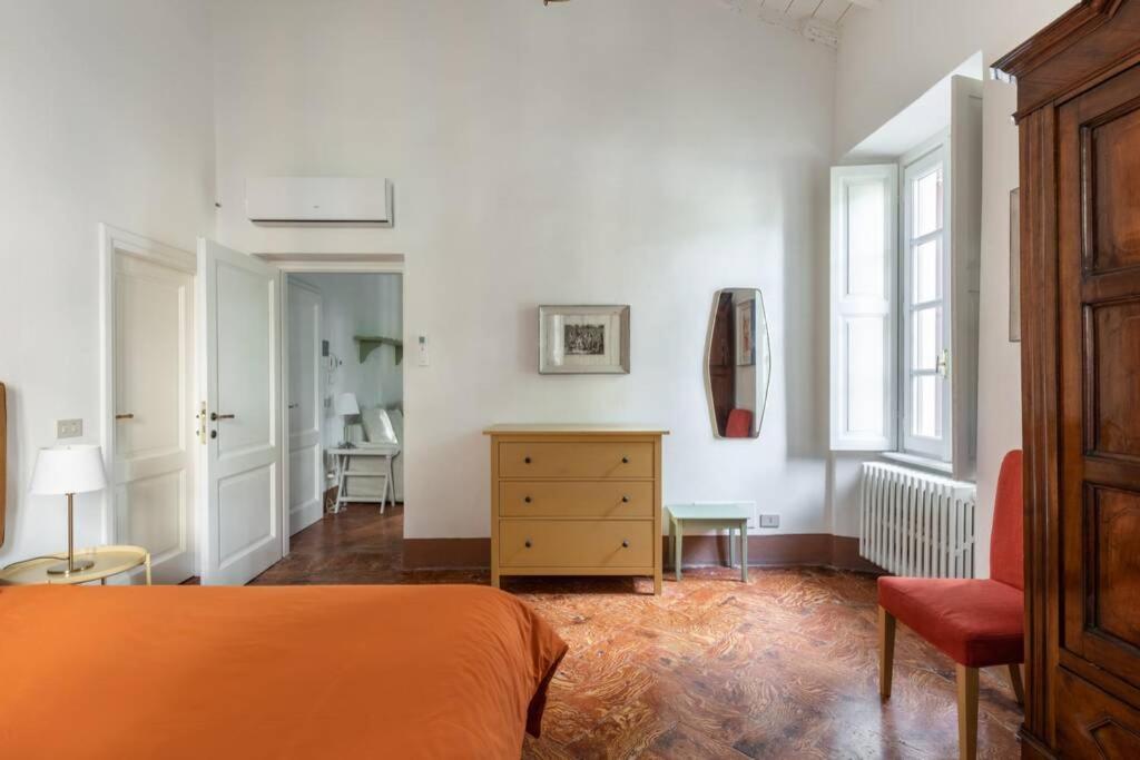 Bilocale Nel Parco Di Villa Erba Черноббио Экстерьер фото